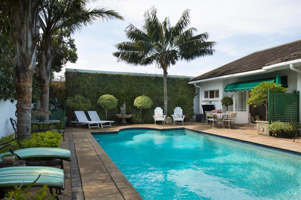 คาร์สโลกี เฮาส์ Bed & Breakfast พอร์ตเอลิซาเบธ ภายนอก รูปภาพ
